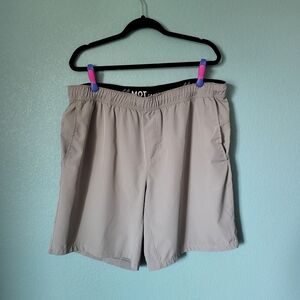 Eddie Bauer Men's Athletic Shorts - Light Gray